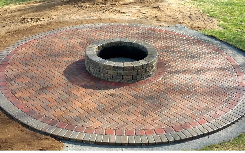 Hawkes Hardscape & Landscape Design firepit
